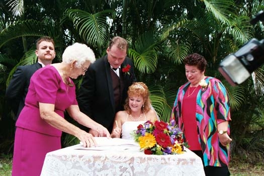 AUST QLD Mareeba 2003APR19 Wedding FLUX Ceremony 057